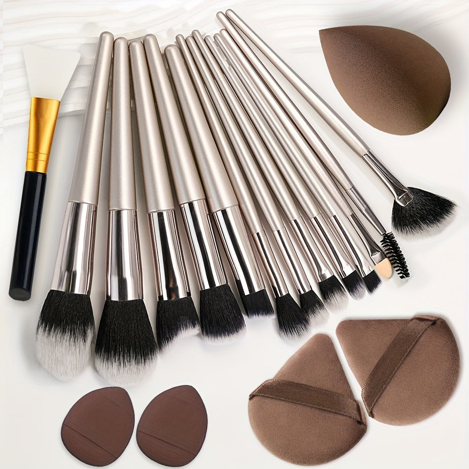 10 Champagne Nouveau pinceau de maquillage Outil de maquillage populaire pinceau de maquillage de fond de teint