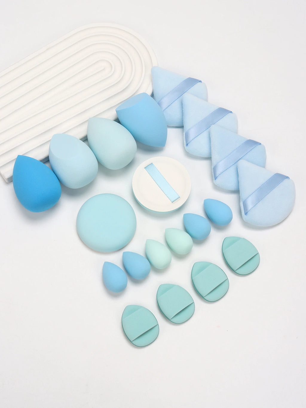 20 Pcs Pink Makeup Sponge and Makeup Puff Set Suitable for Face Cream and Powder Concealer Powder Makeup Machine