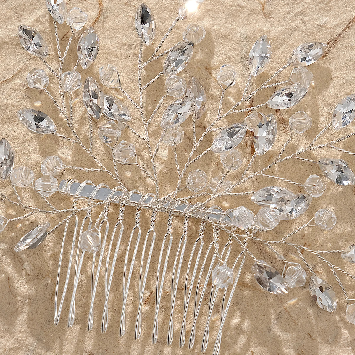 New Silver Alloy Hair Comb Handmade Pearls Rhinestones Fashion Metal Headpiece Elegant Hair Jewellery Accessory For Women