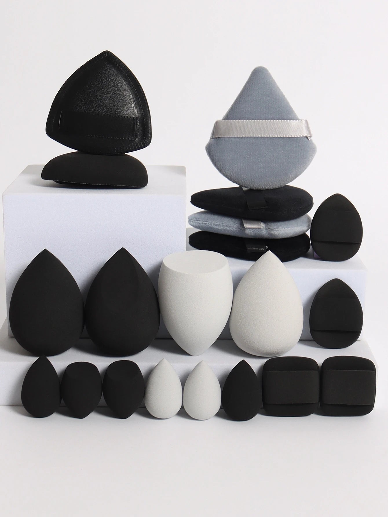 20 Pcs Pink Makeup Sponge and Makeup Puff Set Suitable for Face Cream and Powder Concealer Powder Makeup Machine