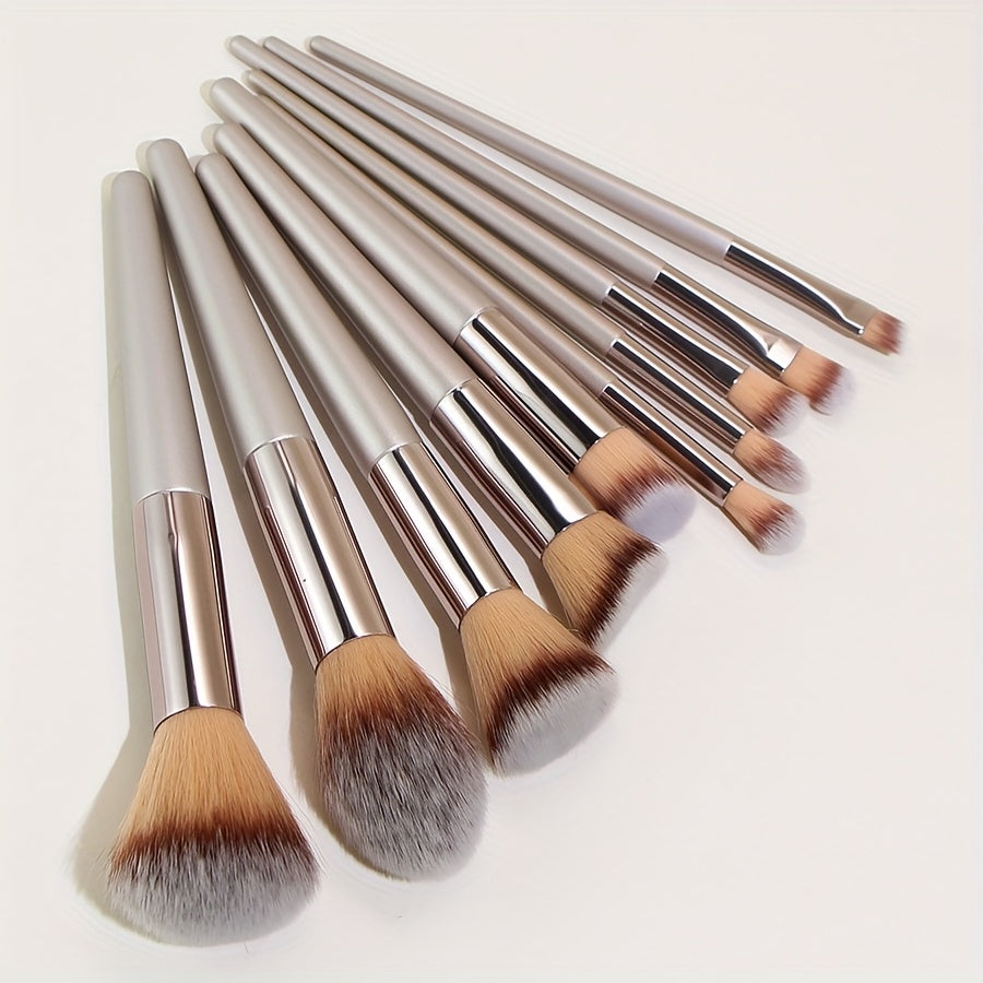 10 Champagne Nouveau pinceau de maquillage Outil de maquillage populaire pinceau de maquillage de fond de teint